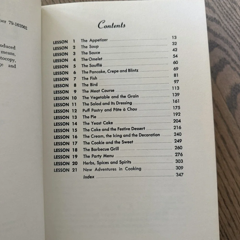 NewLessons in Gourmet Cooking by Libby Hillman 1971. HCDJ. Vintage Cookbook Rare